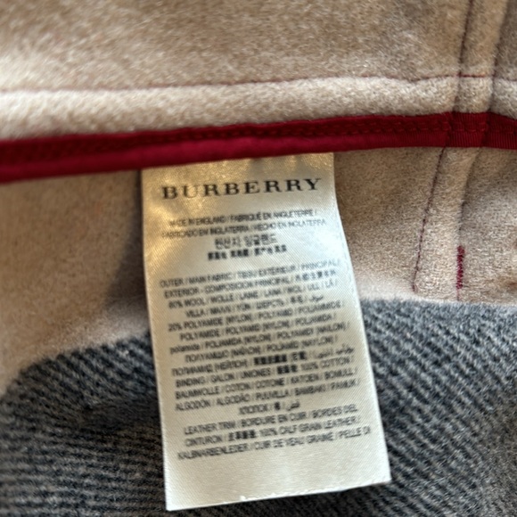 Burberry Mersey Duffle Coat in Burgundy Size US 6 - Picture 10 of 11